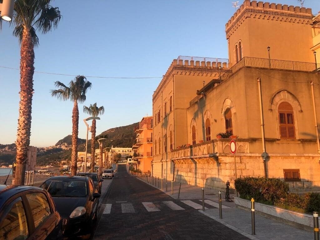 Панорама Palazzo Durante 3*