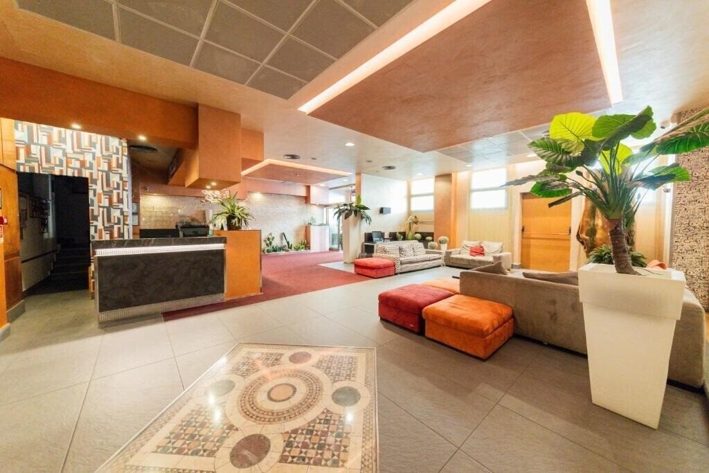 Фото Athenaeum 3*