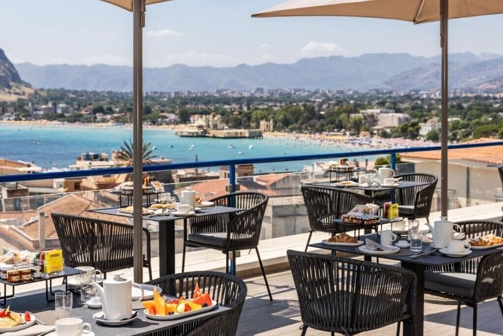 Фото Mondello Glam Hotel & Terrace 4*