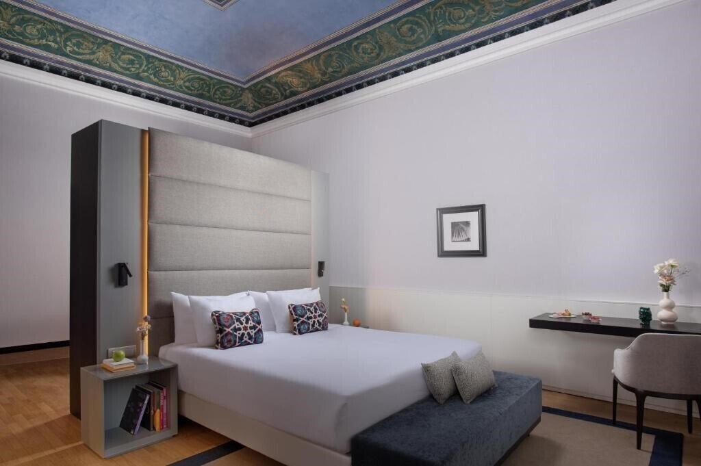 Готель Nh Collection Palazzo Sitano 4*