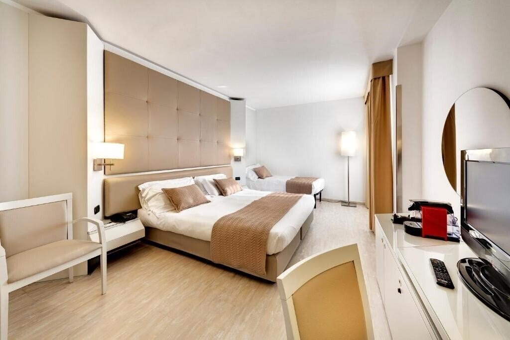 Территория Mediterraneo Palace (ex. Best Western Mediterraneo) 3*