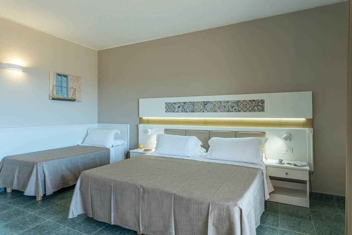 Територія Conte di Cabrera (ex. Hotel Club Conte di Cabrera) 4*