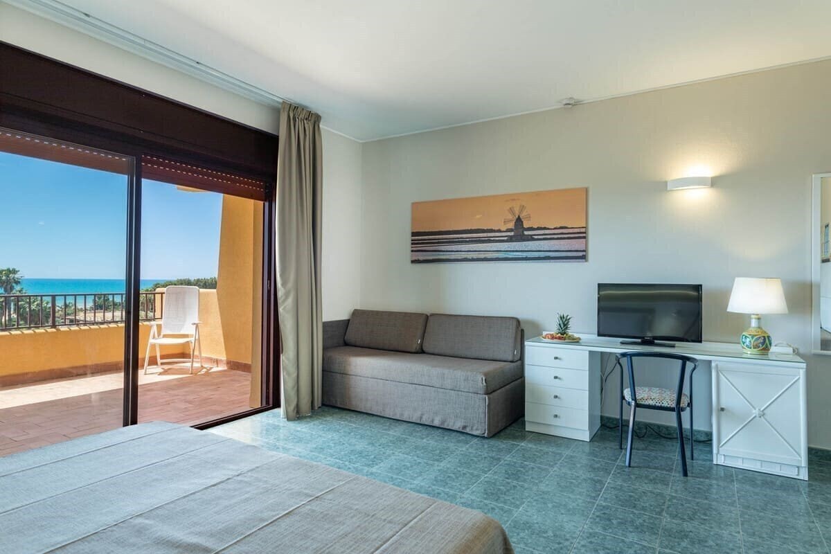 Апартаменти Conte di Cabrera (ex. Hotel Club Conte di Cabrera) 4*