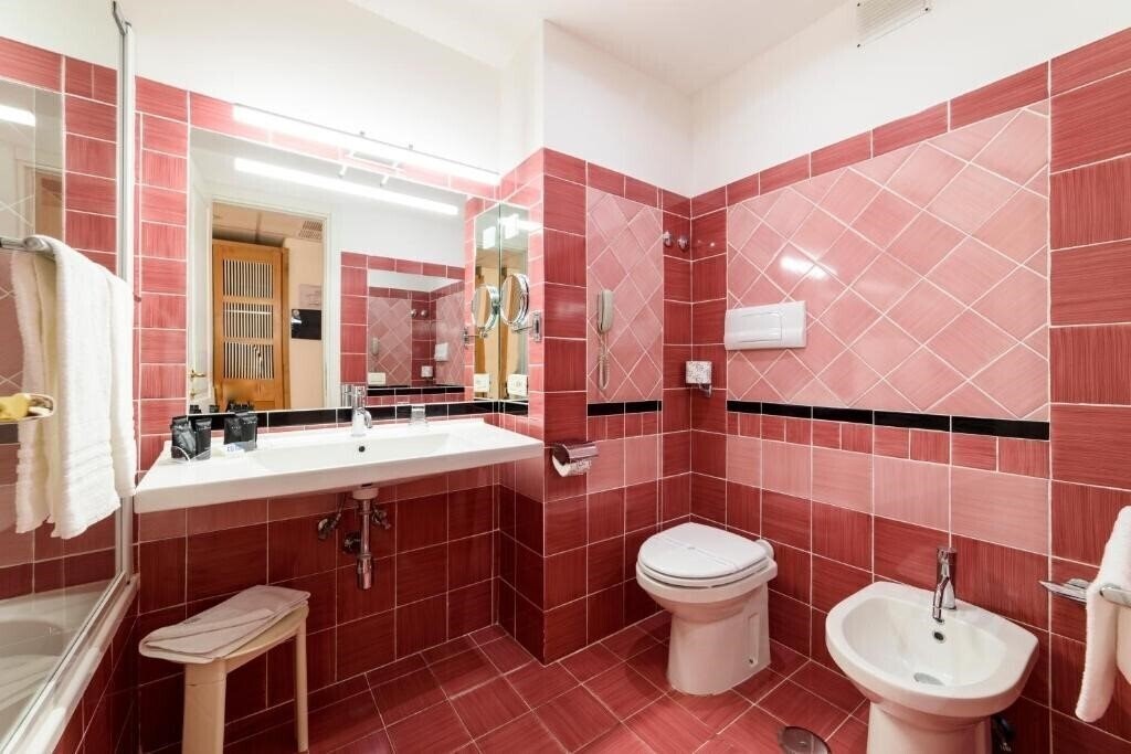 Апартаменти Grand Hotel San Pietro 5*