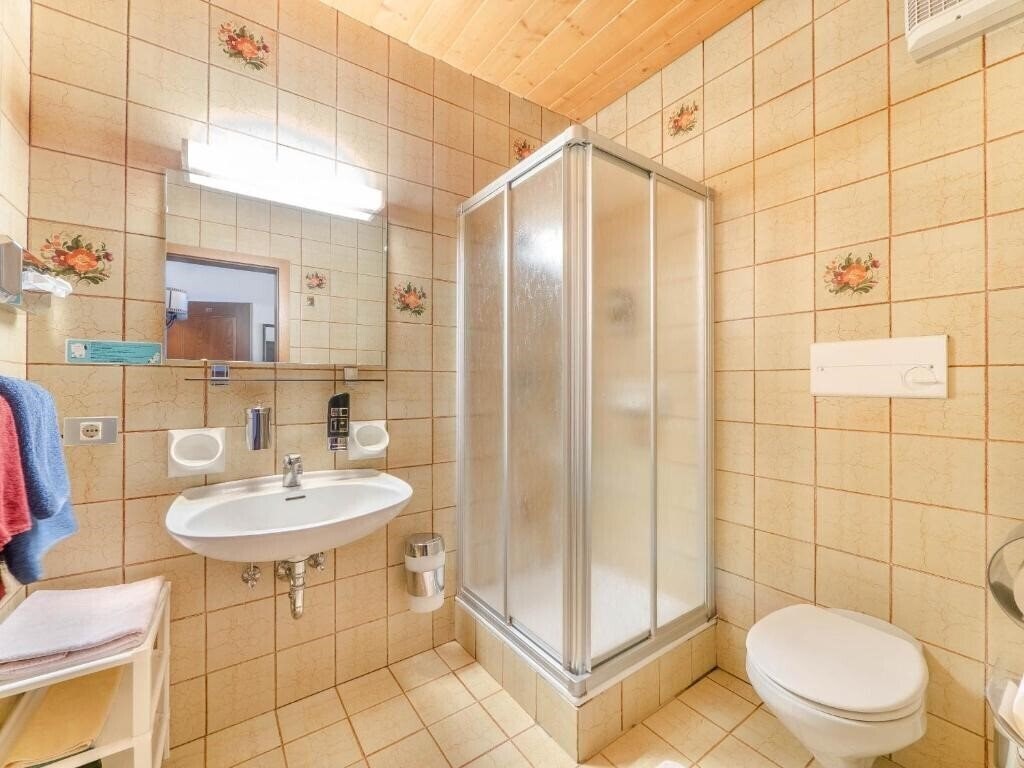 Фотографія Pontives 3*