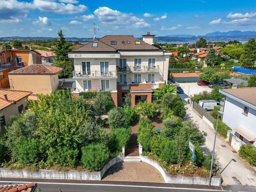 Готель Mauro 3*