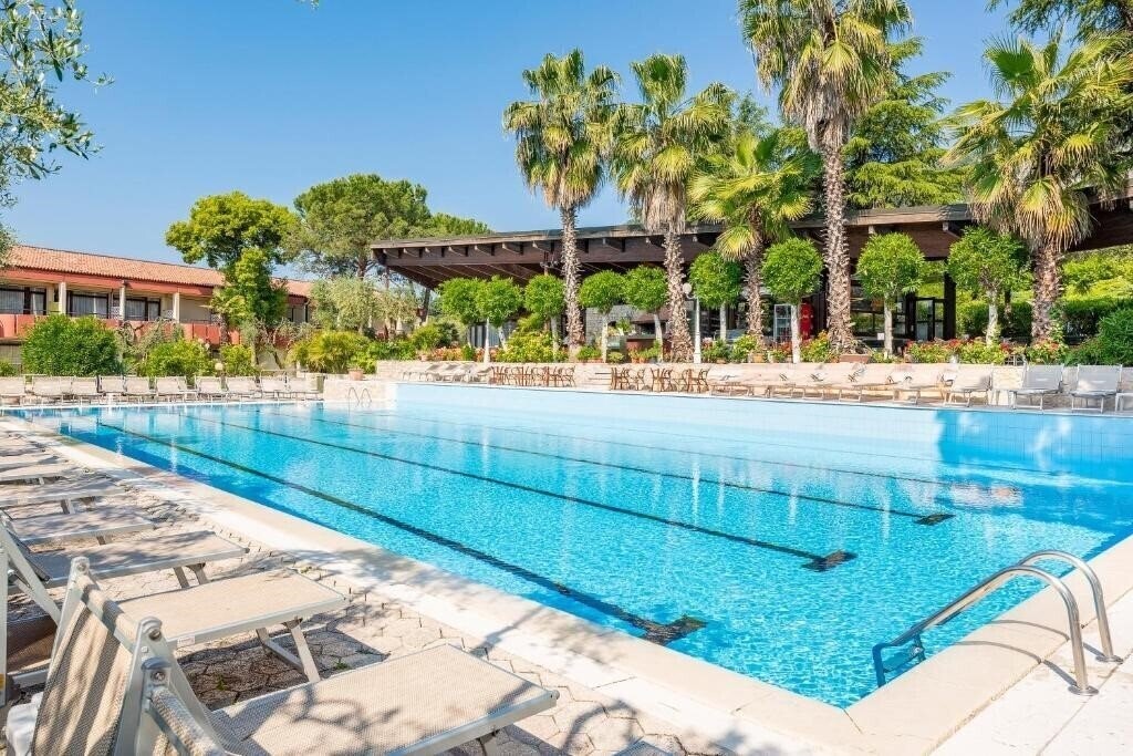 Готель Sport Hotel Olimpo (ex. Olimpo Garda) 4*