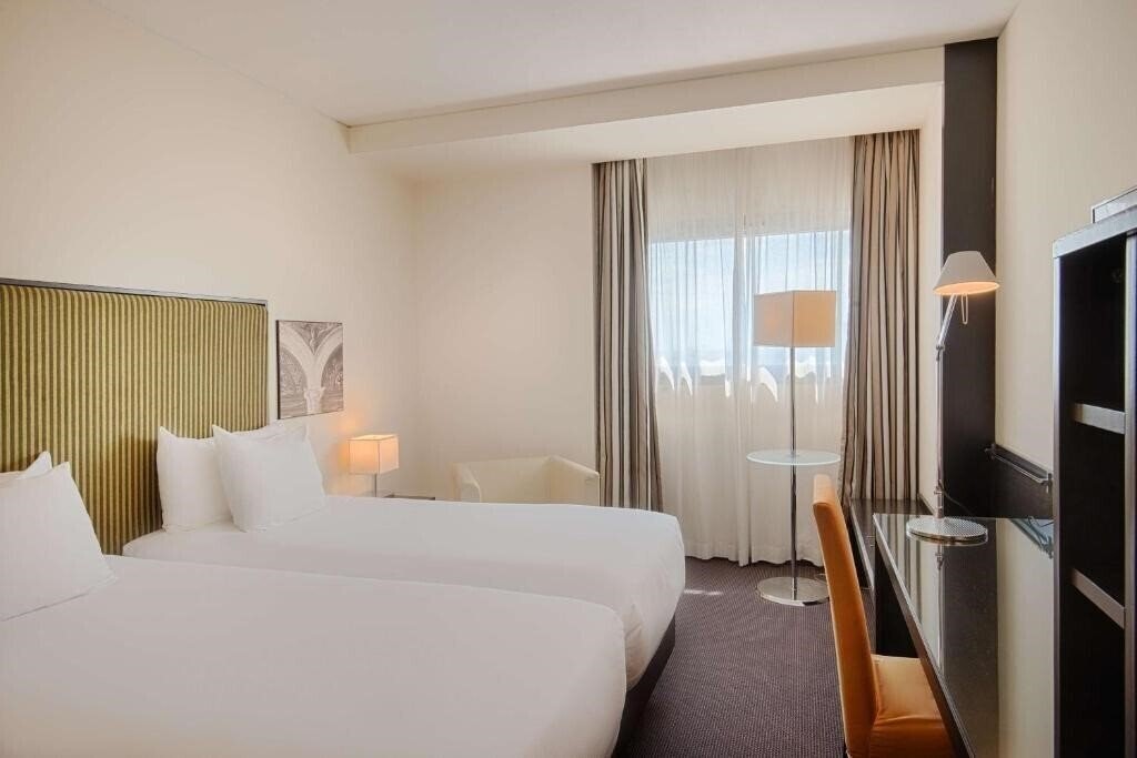 Панорама Nh Mantegna 4*