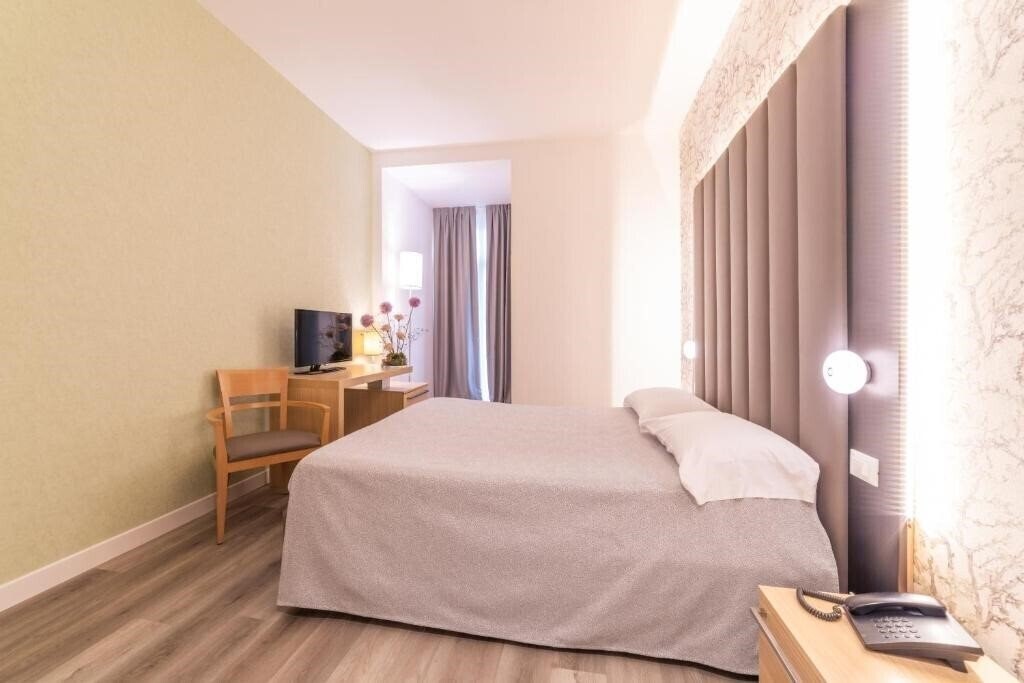 Вид Mioni Royal San 4*