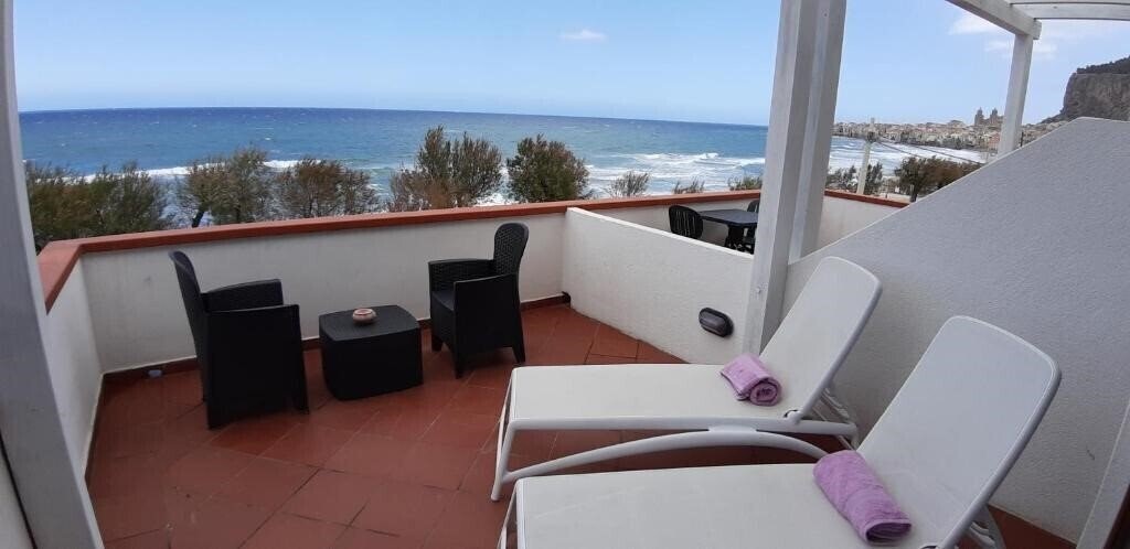 Готель Sunset Villa Cerniglia Hotel 4*