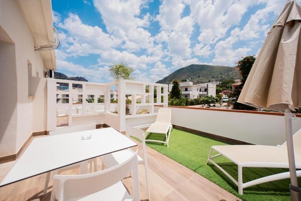 Зображення Sunset Villa Cerniglia Hotel 4*