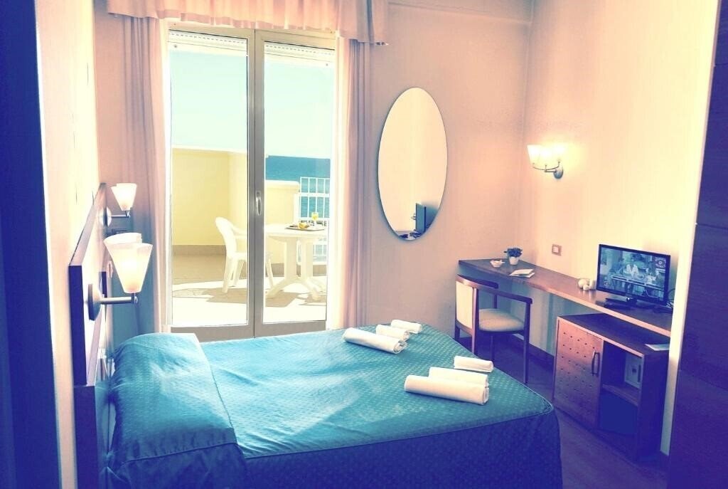 Картинка Gala 3*