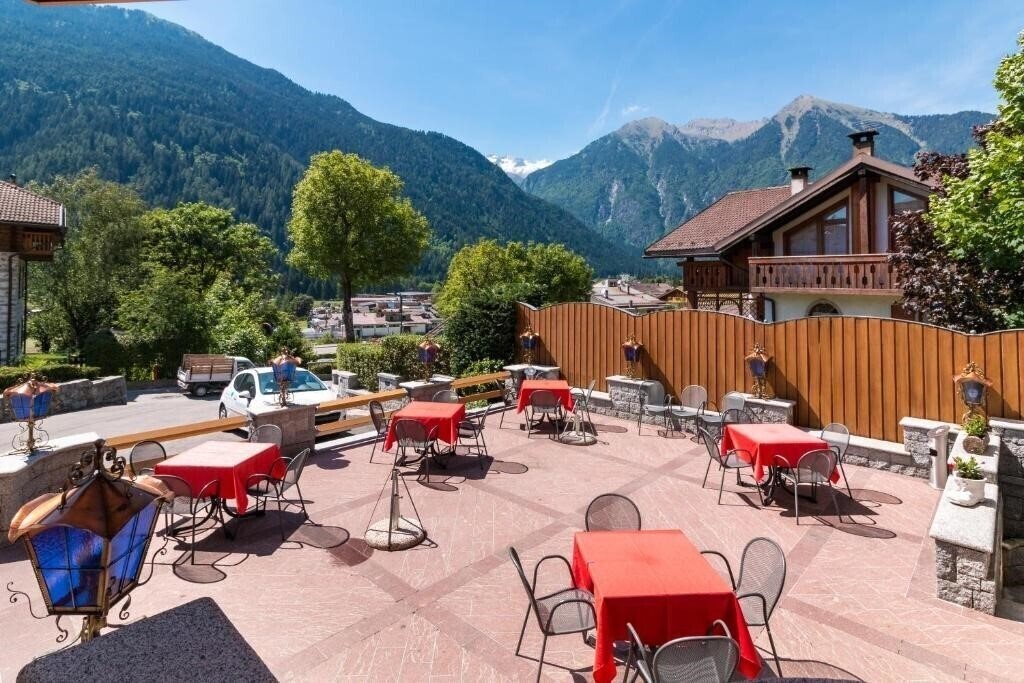 Апартаменти Bellavista Pinzolo 3*