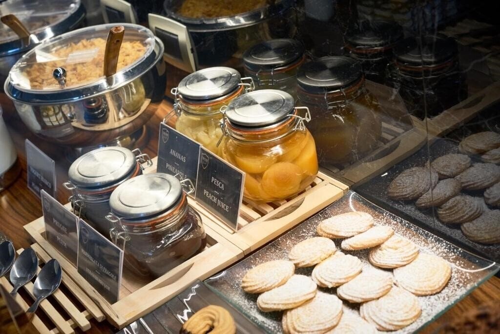 Картинка Tower Inn Pisa Valdera 4*