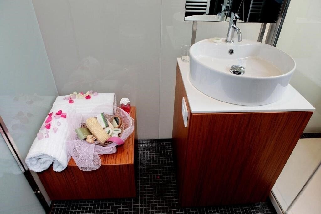 Вид La Dimora Di Piazza Carmine 3*