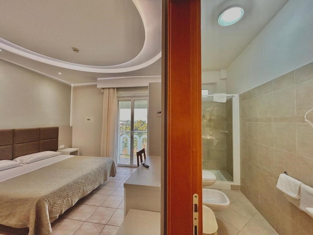 Фотографія Adria (Marittima) 4*