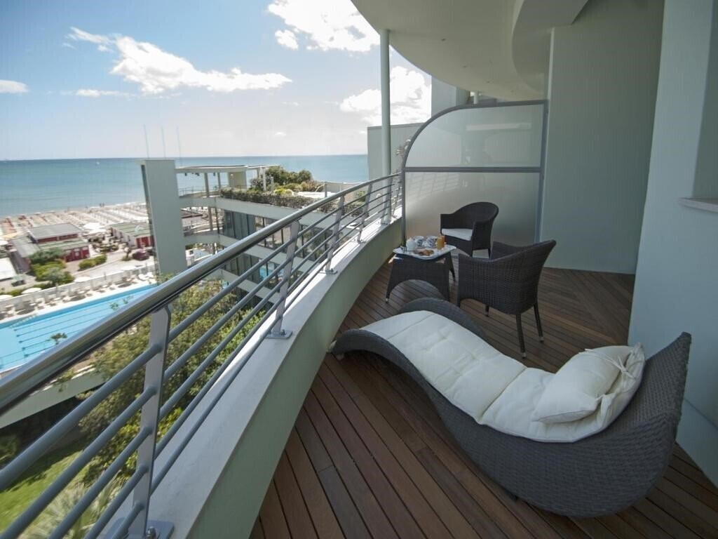 Панорама Le Palme 4*