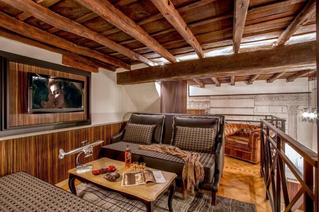 Панорама The Inn At The Roman Forum 5*