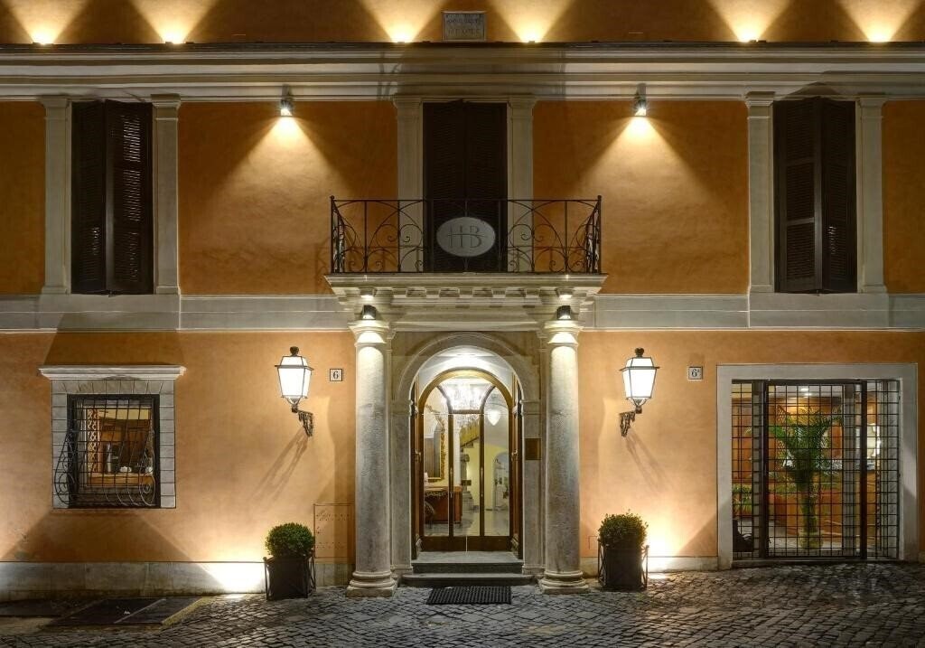 Отель Comfort Hotel Bolivar 4*