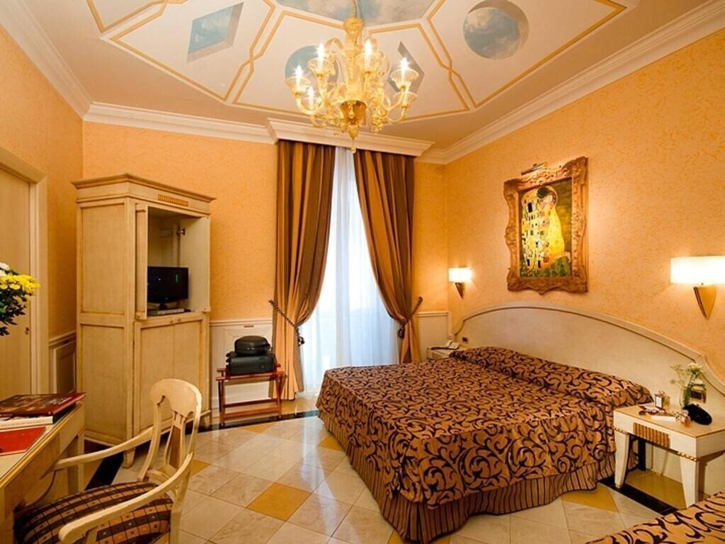 Фото Comfort Hotel Bolivar 4*