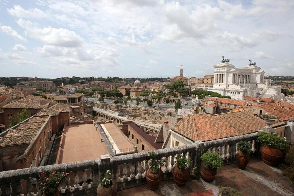 Апартаменти Traiano 4*