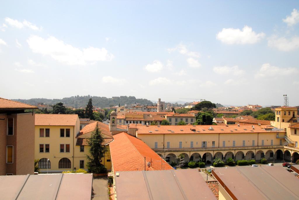 Панорама Embassy 4*