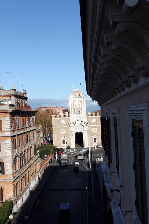 Апартаменти Baltic Hotel 3*