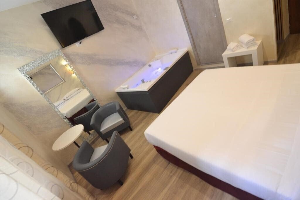 Фотографія Santa Prassede 2*