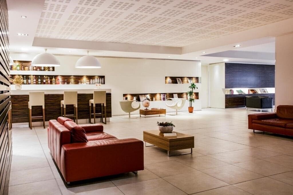 Вид Holiday Inn Rome - Pisana 4*
