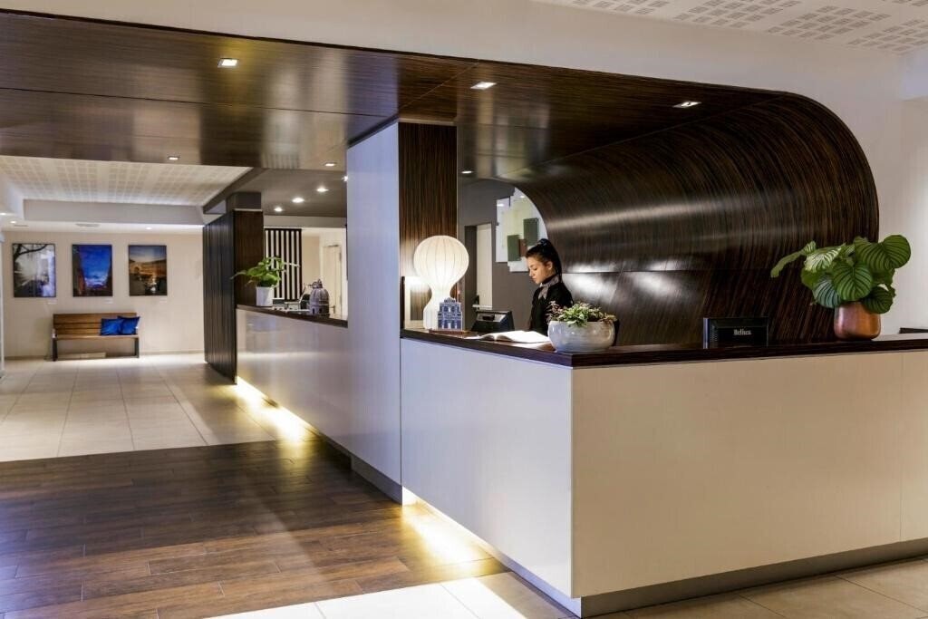 Територія Holiday Inn Rome - Pisana 4*