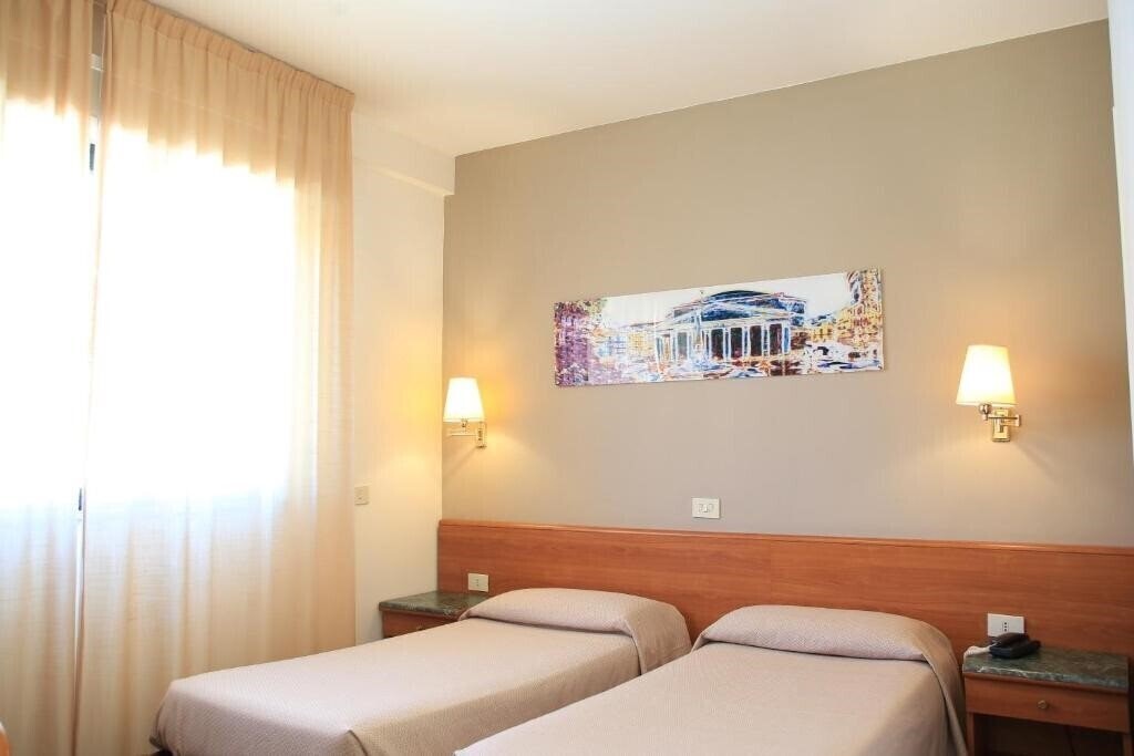 Картинка Sisto V 3*