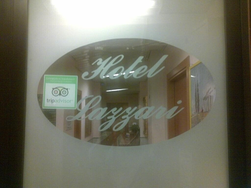 Територія Lazzari Hotel Rome 2*