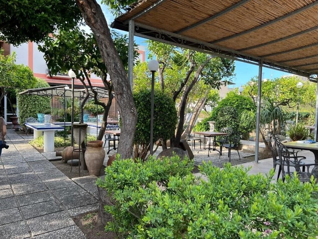 Апартаменти Oriente 2*