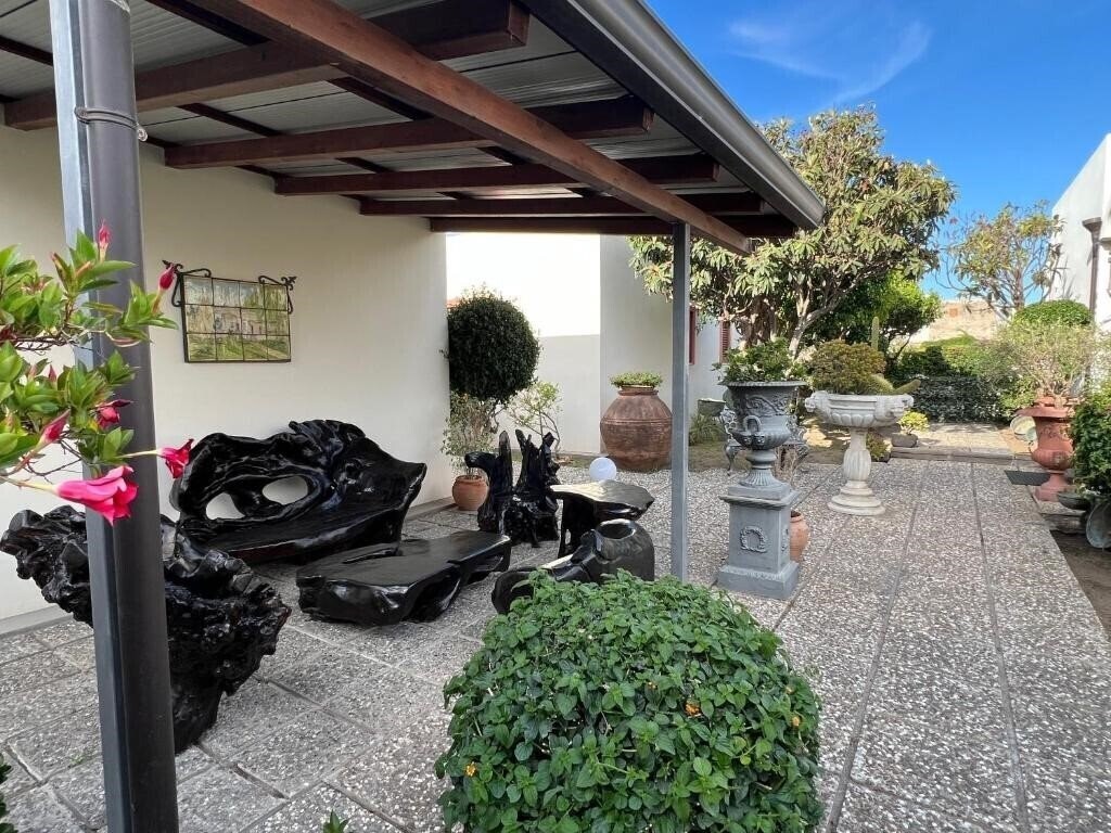 Територія Oriente 2*