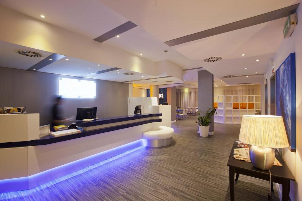 Вид Holiday Inn Express Rome East 4*
