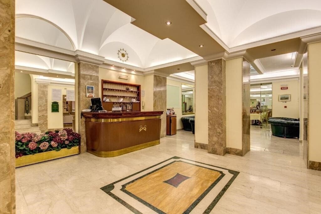 Территория Igea Hotel 3*