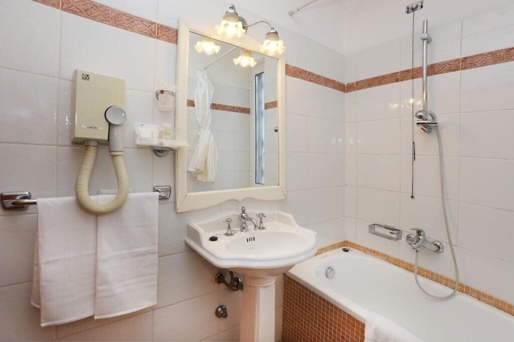 Вид Rimini (Rome) 3*