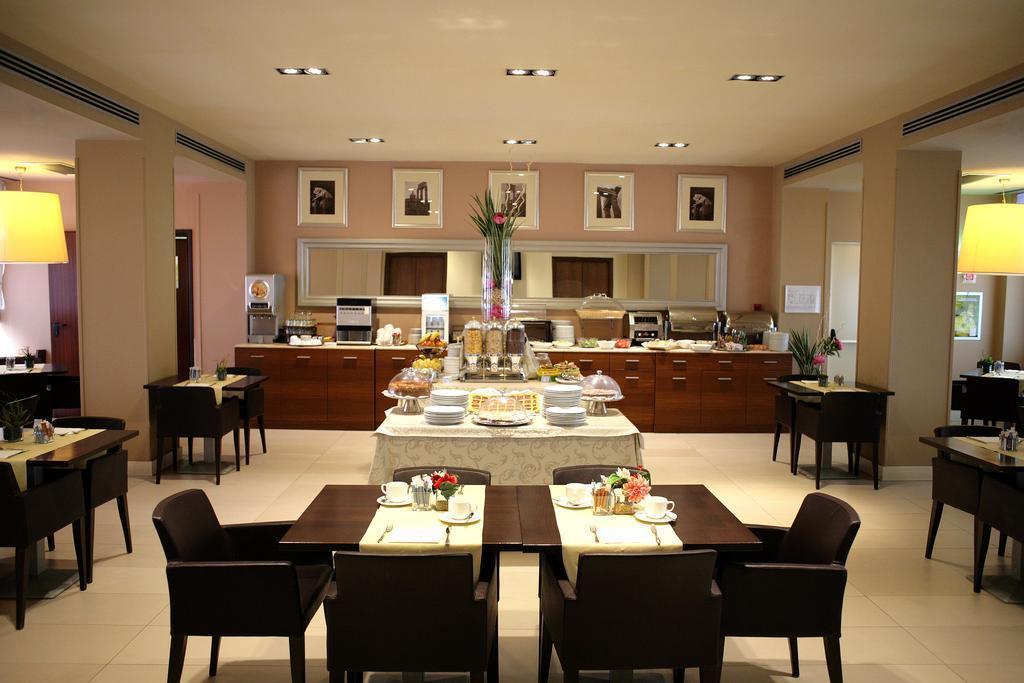 Територія Hotel Saint John (ex. Eurostars Saint John, Prime Hotel) 4*