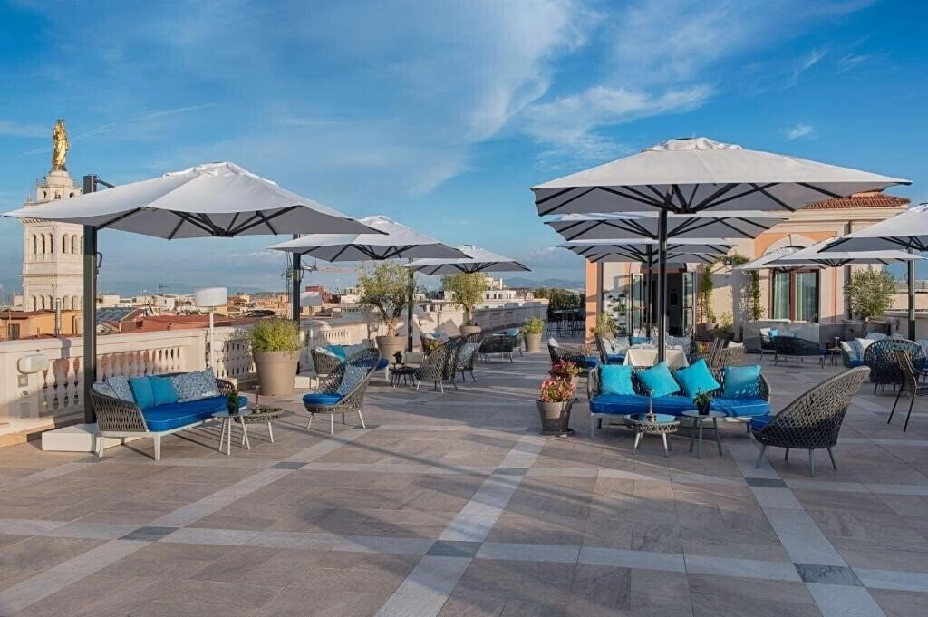 Панорама NH Collection Palazzo Cinquecento 5*