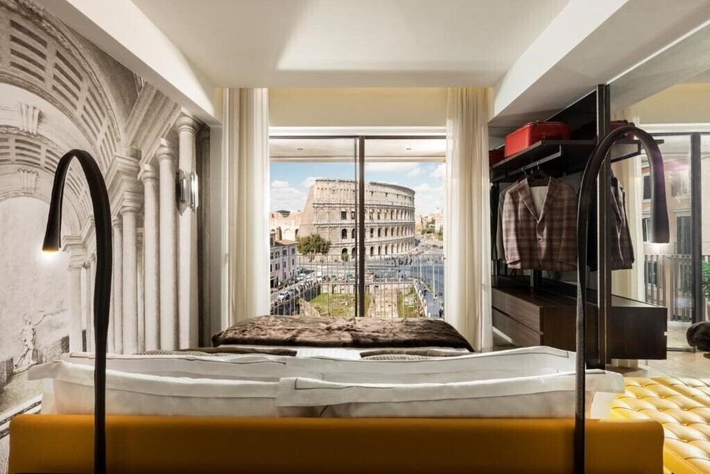 Территория Palazzo Manfredi 5*