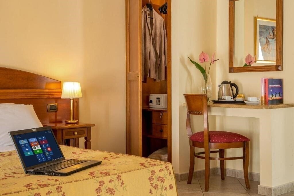 Панорама Marini Park 3*