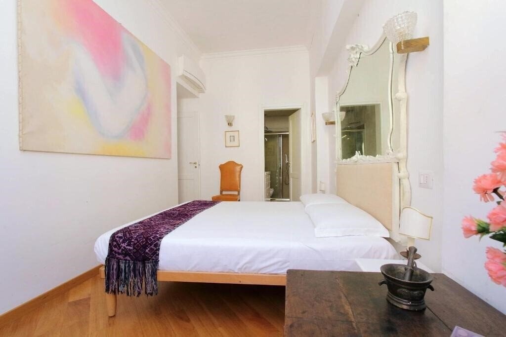 Территория Sistina 4*