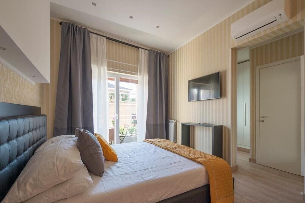 Панорама Happy Holiday 1*