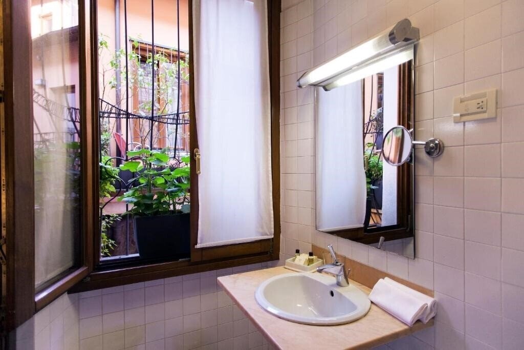 Апартаменти Columbia 3*