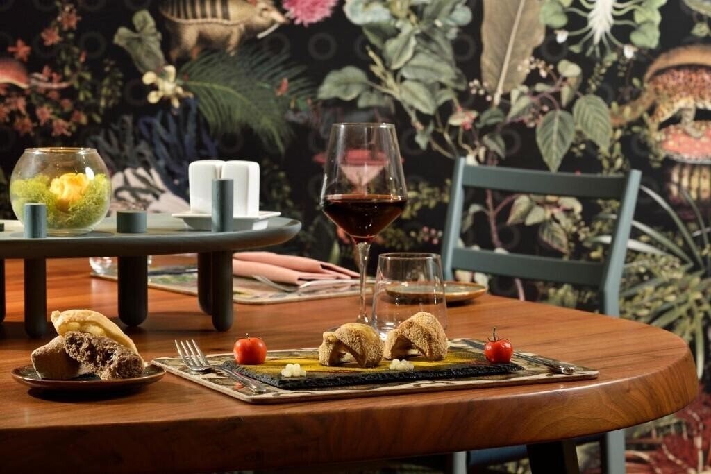 Апартаменти Leon's Place 4*