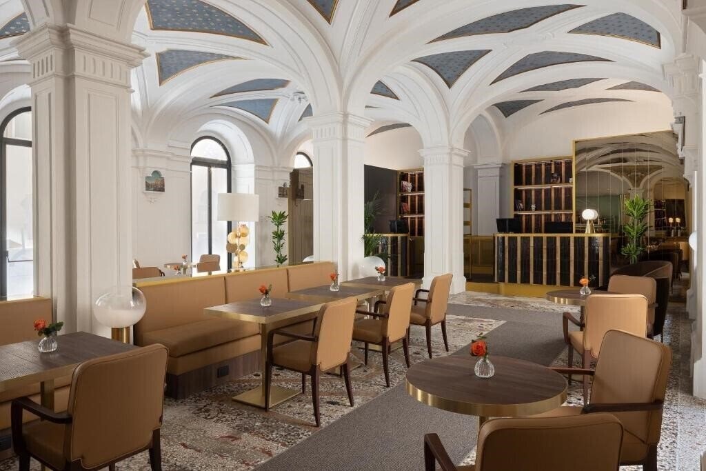 Апартаменты Art by the Spanish Steps 4*