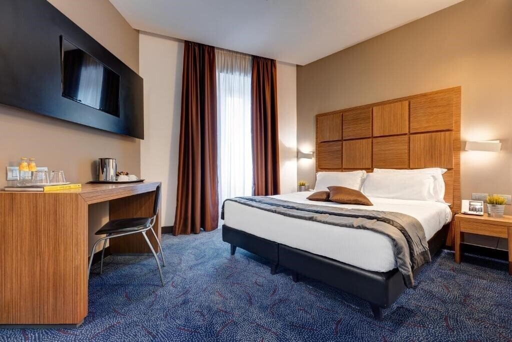 Готель Rome Art Hotel 4*