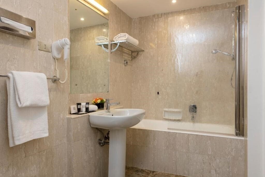 Территория Bettoja Mediterraneo 4*