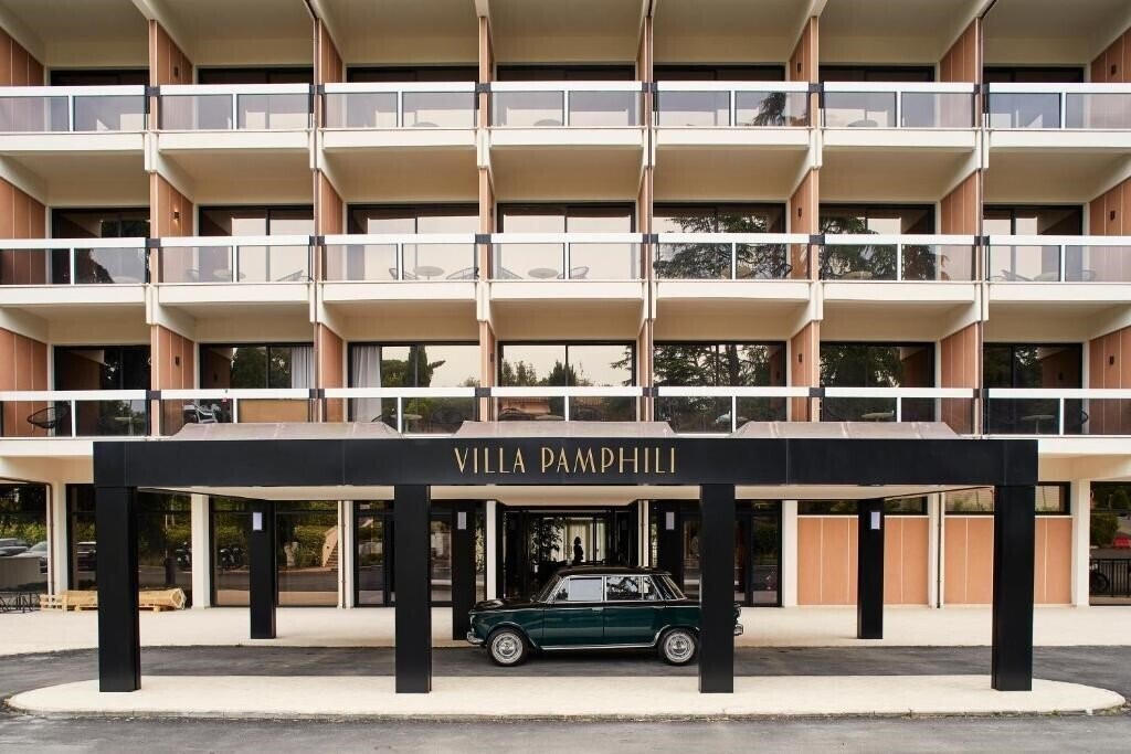 Вид Villa Pamphili Roma 4*