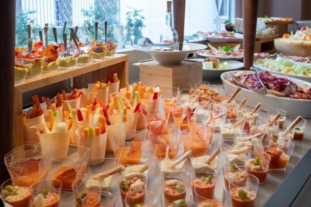 Апартаменти Adesso 4*